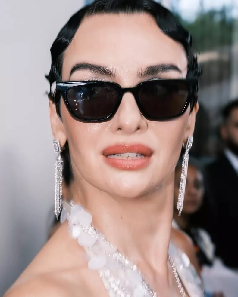 Birce-Akalay-cannes-2025 (4)