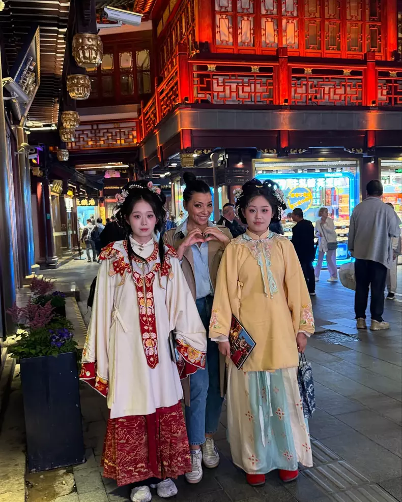 Corina Caragea-vacanță-China (14)