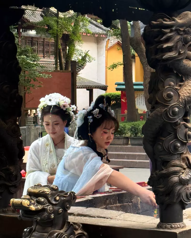 Corina Caragea-vacanță-China (6)