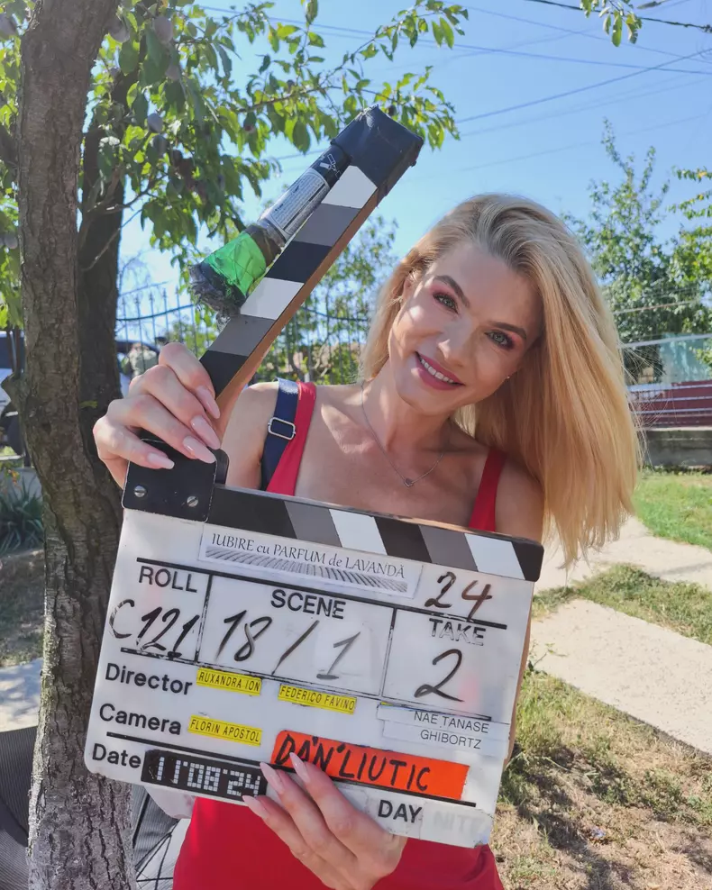 Ella-Prodan-Iubire-cu-parfum-de-femeie-2