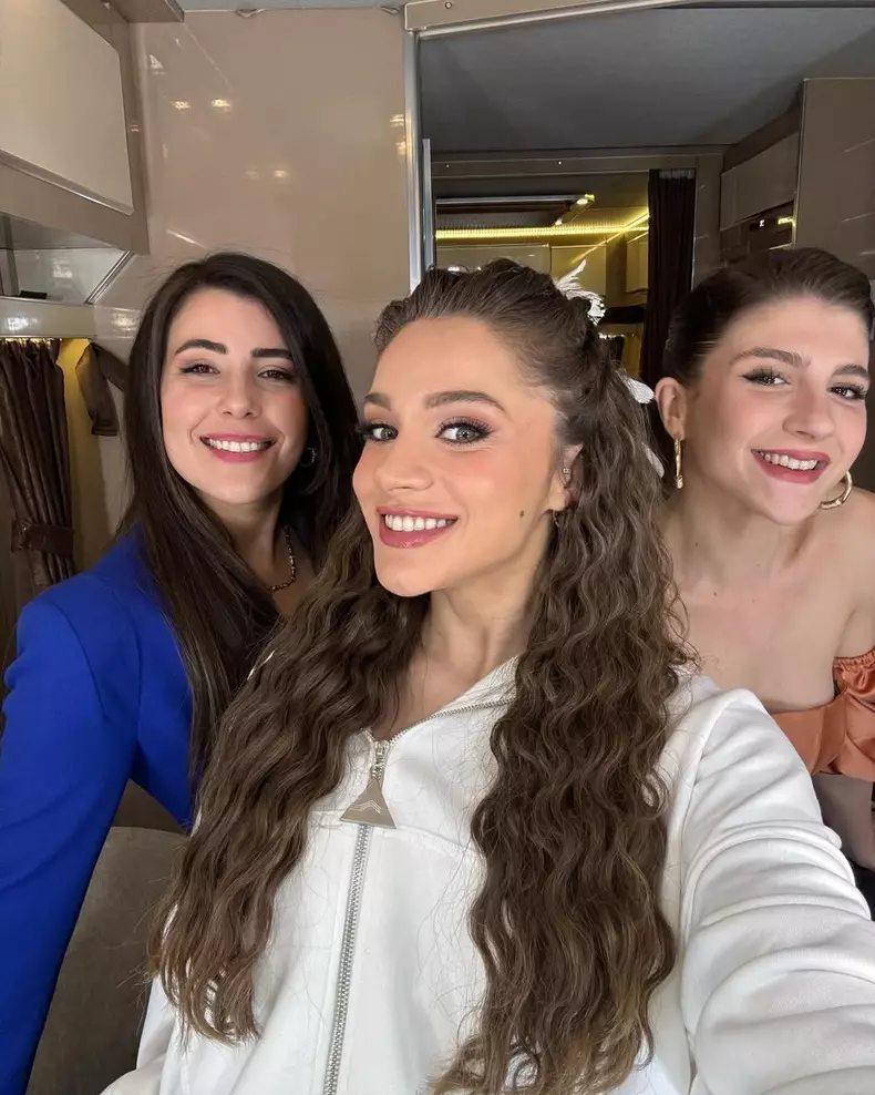 Miray-Daner-imagini-din-dragoste-fara-hotare (13)