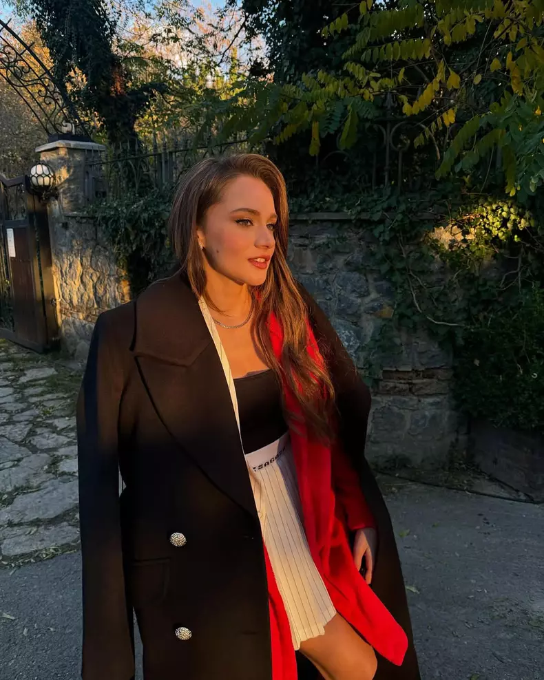 Miray-Daner-imagini-din-dragoste-fara-hotare (6)