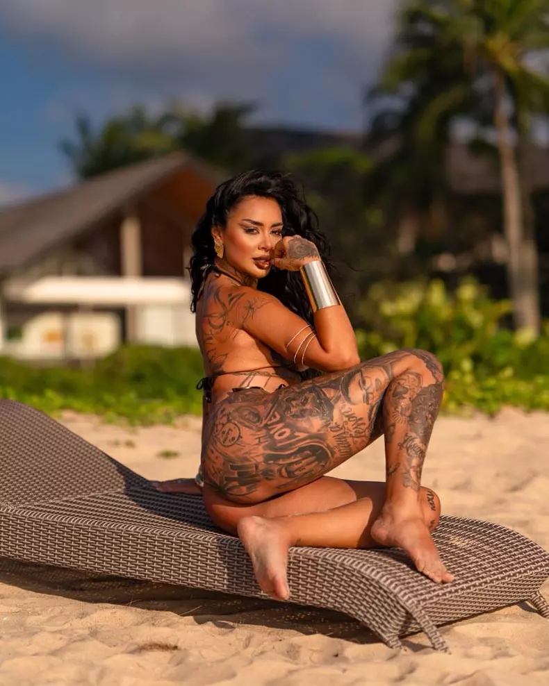 Cine este Naba Salem, ispită la Insula iubirii 2025, sezonul 9  (9)