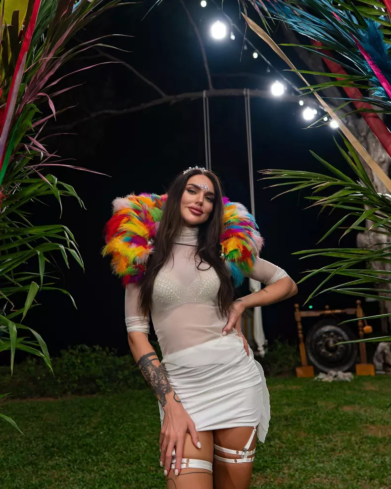 Cristina Scarlevschi, ispită la Insula iubirii 2025, înainte de operațiile estetice  (19)