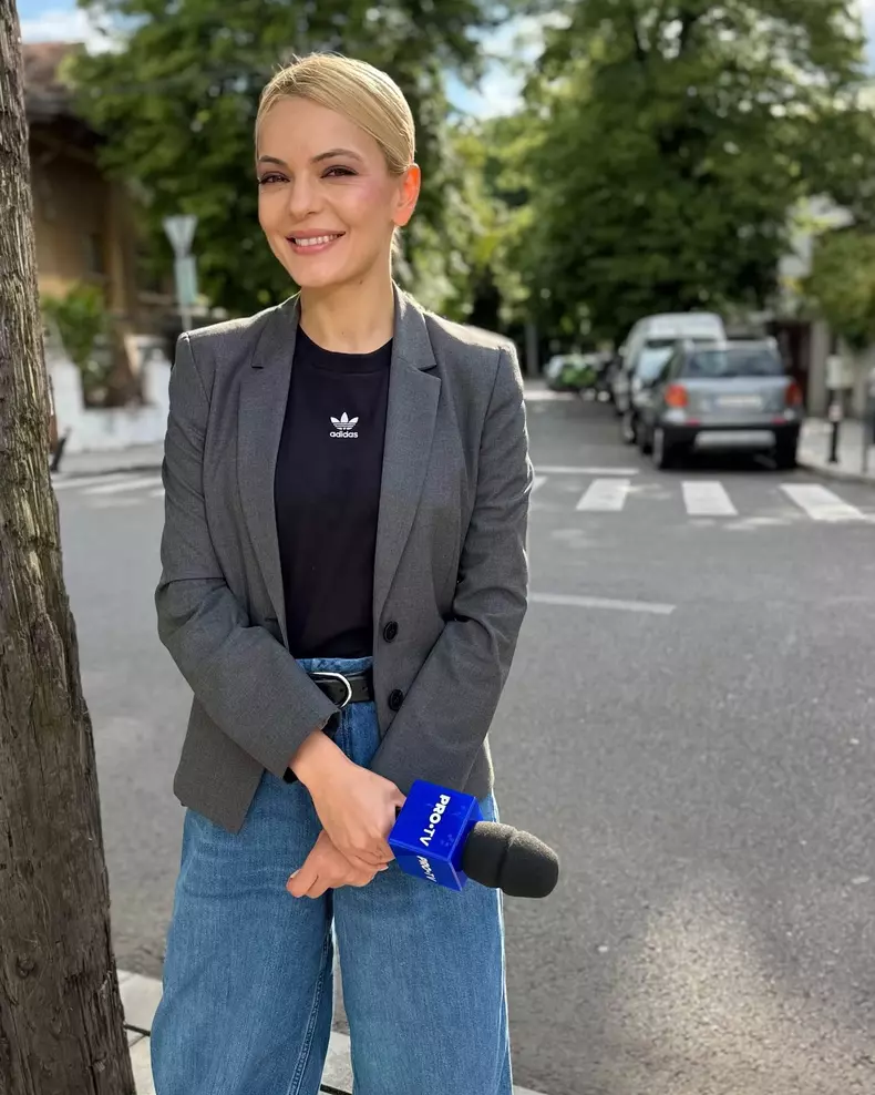 Lavinia Petrea, imagini din sala de sport  (4)