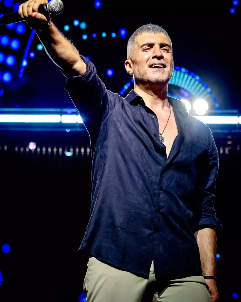 Ozcan Deniz (6)