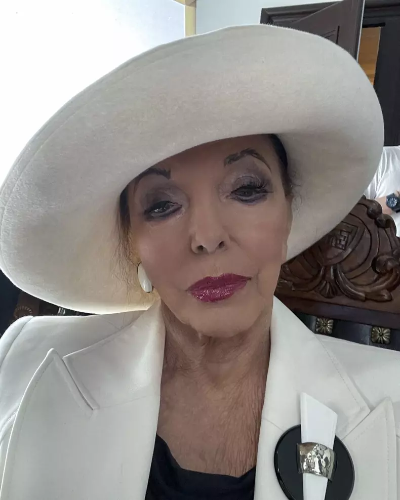 Joan Collins sur Instagram