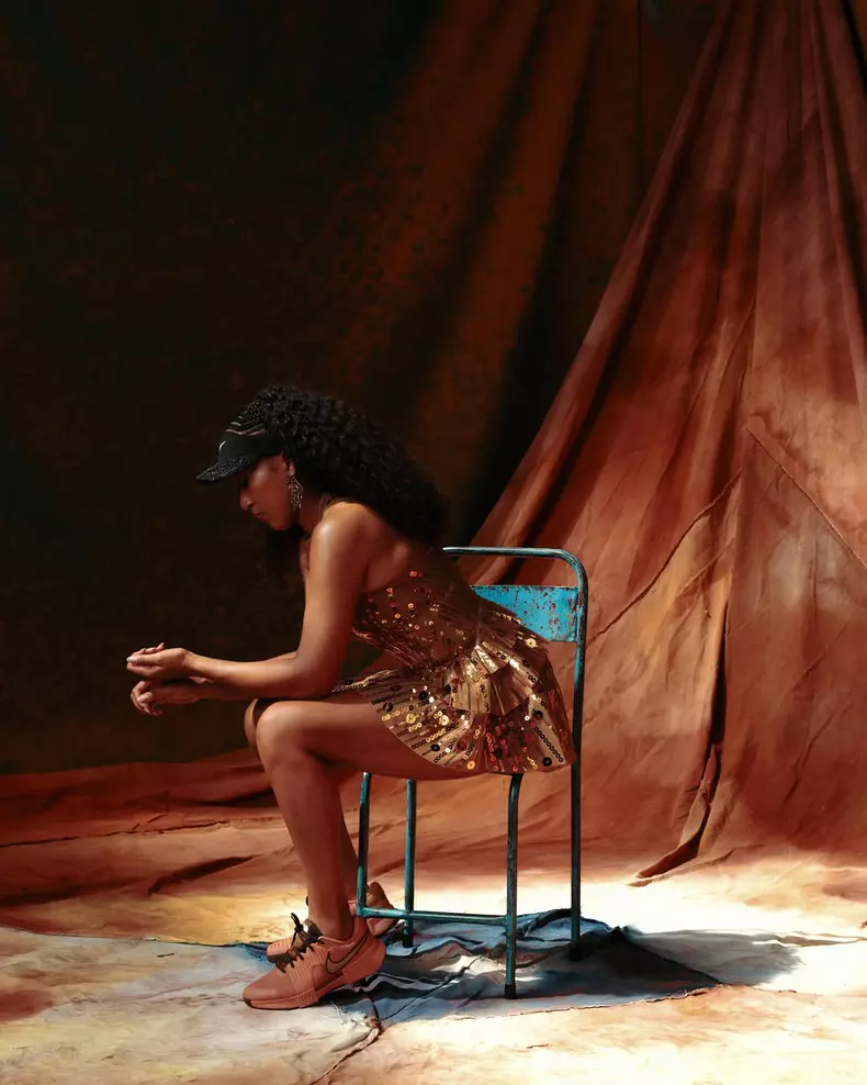 naomi-3