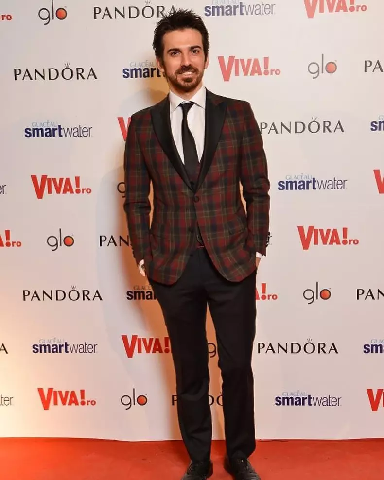 tuncay-ozturk (2)
