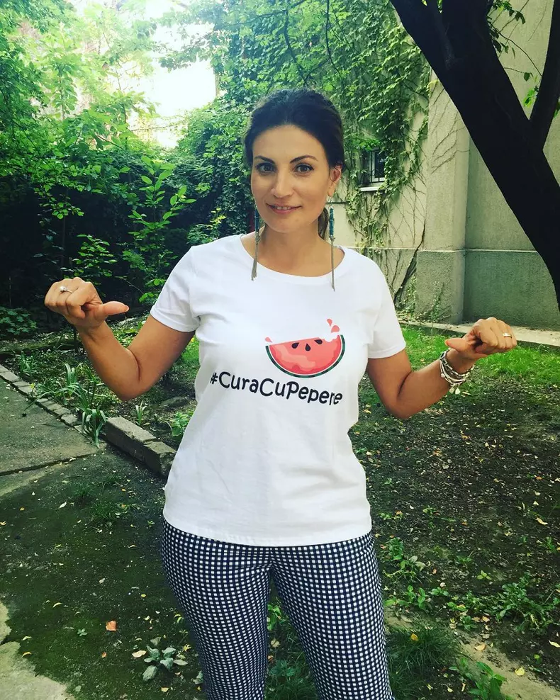 Ioana Ginghină ţine dieta cu pepene roşu