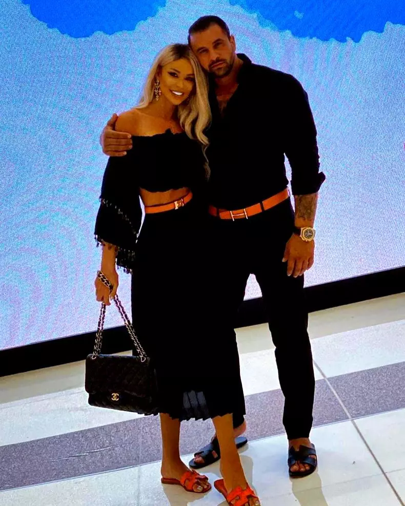 Bianca-Dragusanu-Alex-Bodi-5