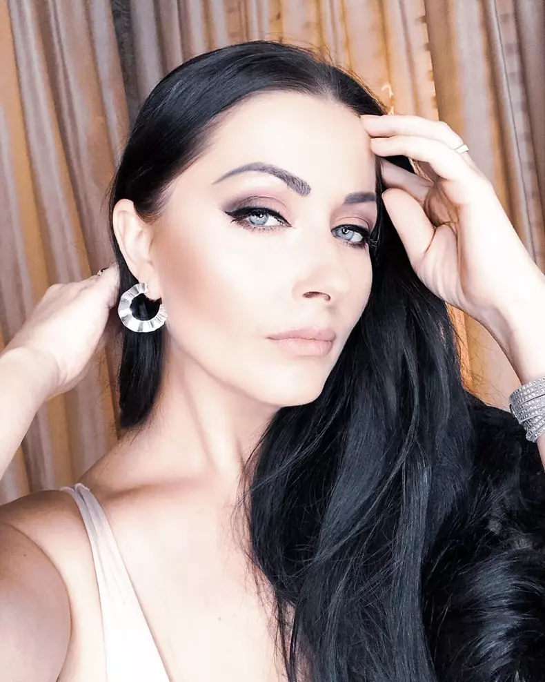 Gabriela-Cristea-1-1