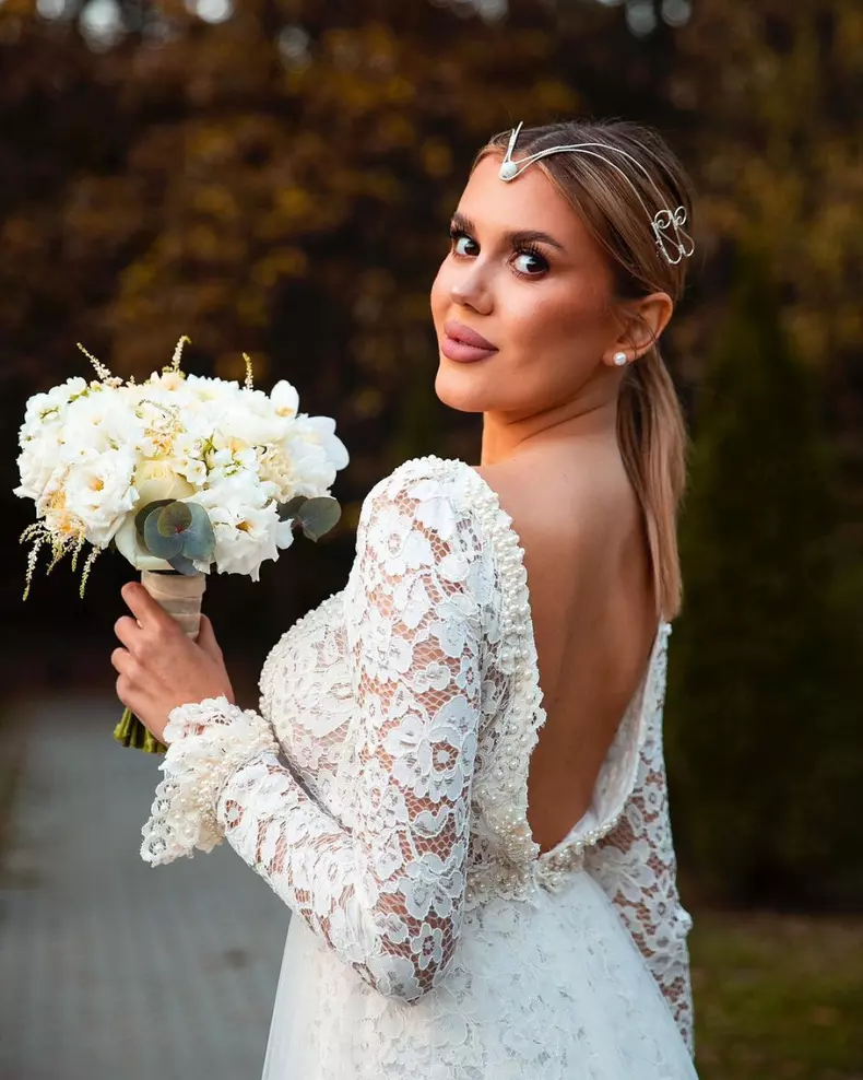 emilyburghelea-128686351373692630571899758132174434012236n