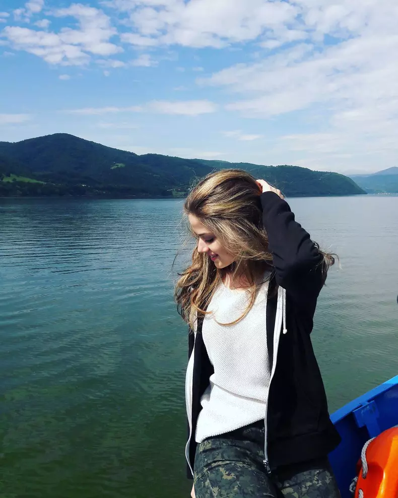 mara oprea sacrificiul 1