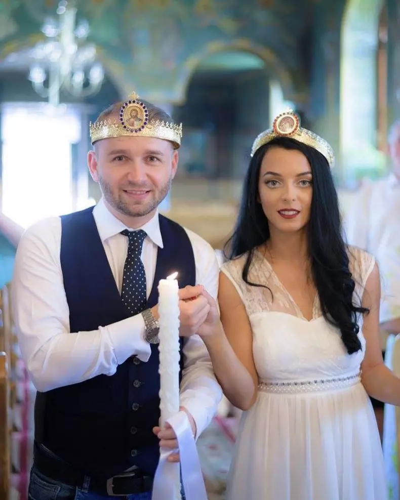 19367087-1867554520165542-435225790771101696-n