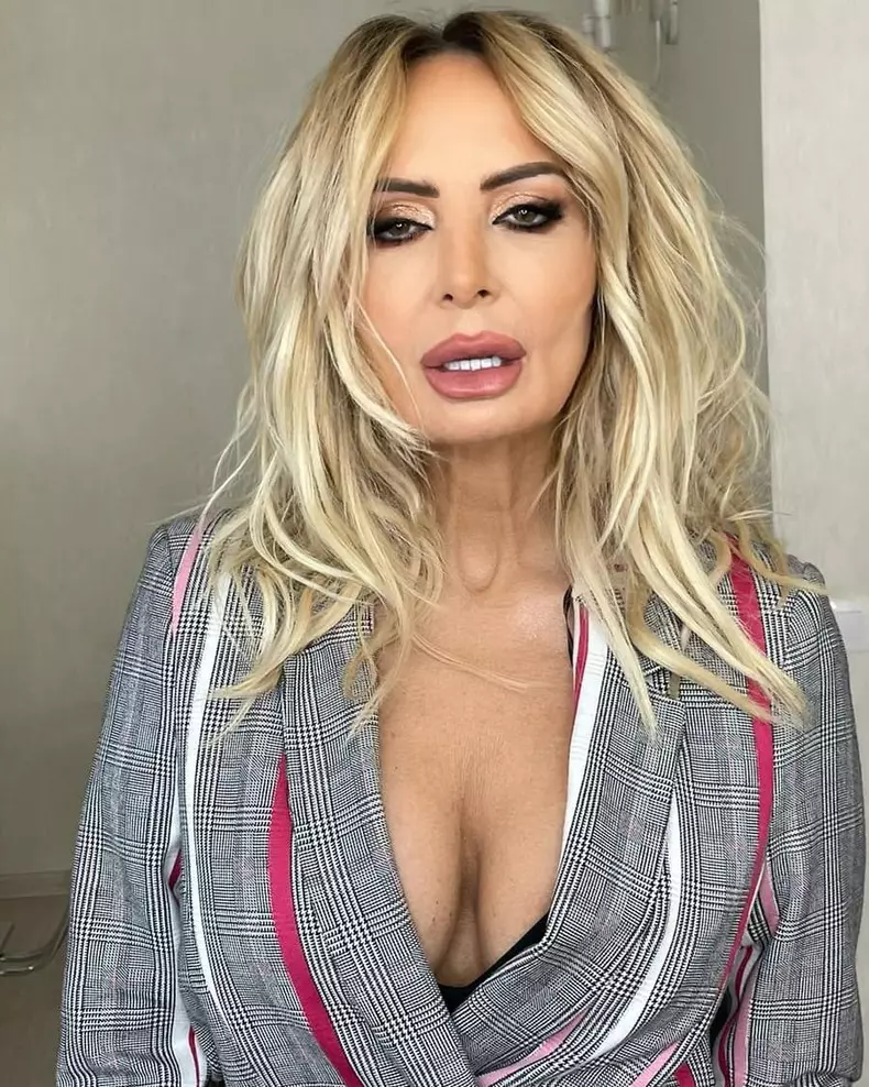 Daniela Gyorfi covid (7)