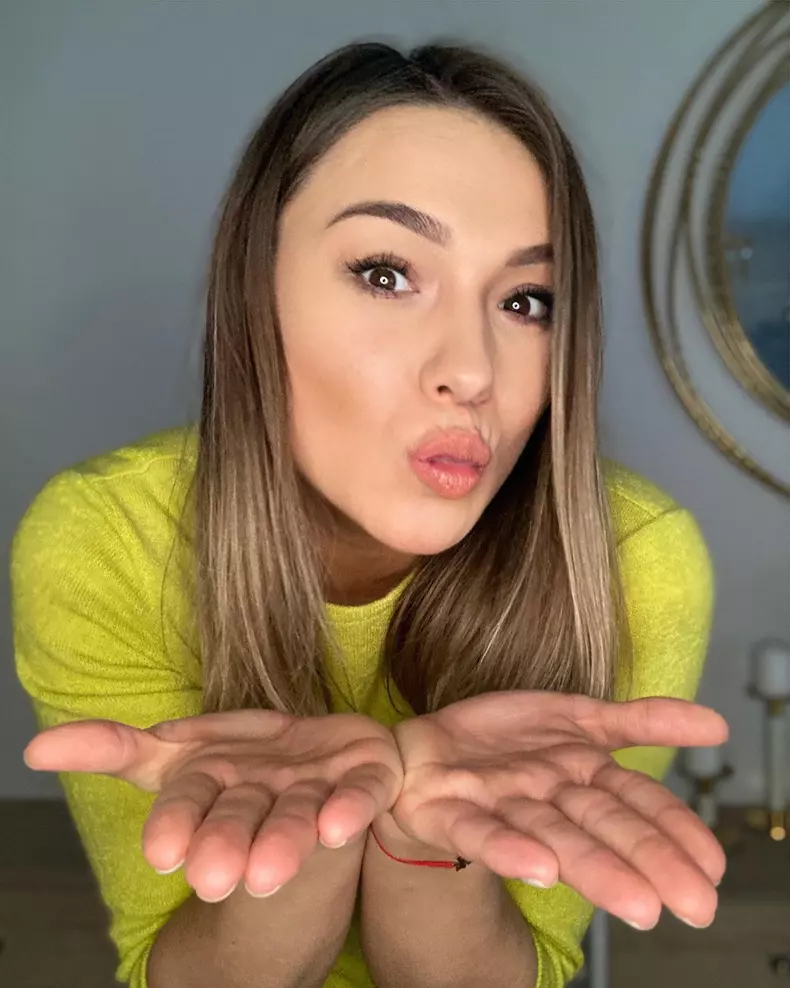 Monica-Rosu-a-nascut-5