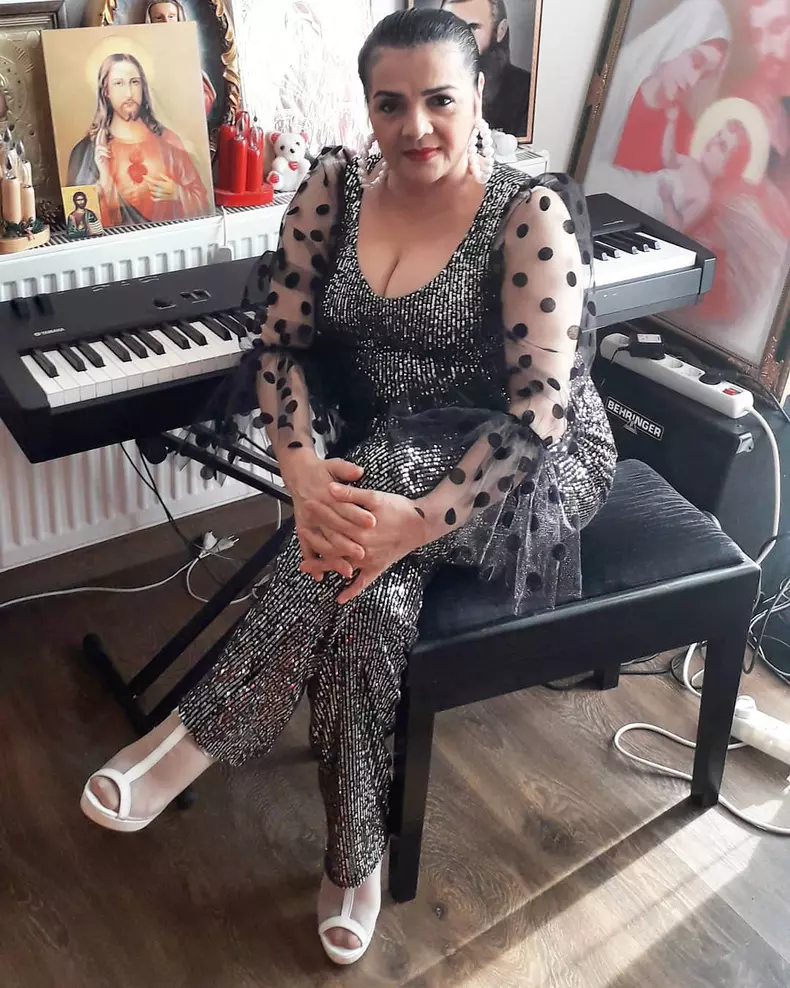 87271371_3103351023223878_1000876479757680640_o-6