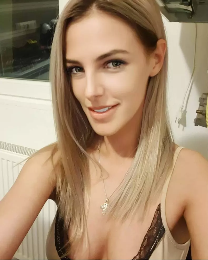 90543994_3294250640589838_19041849175965696_o