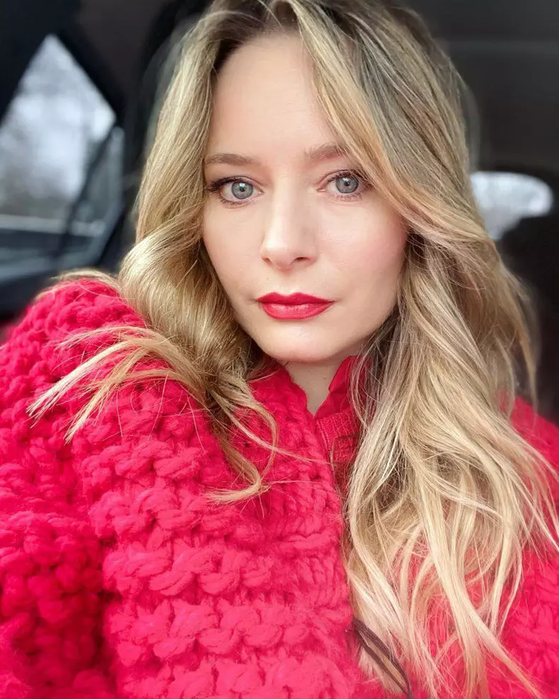 Laura-Cosoi-Bogdan-Stanoevici-1-819x1024