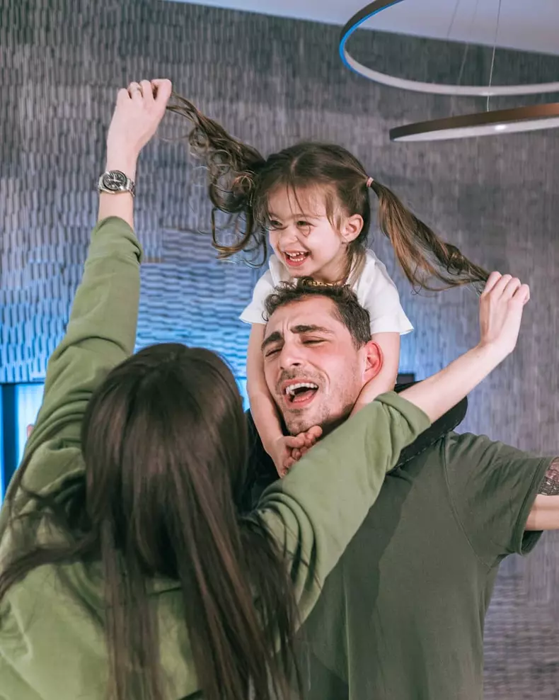 Zora-fetița-lui-Vladimir-Drăghia-și-a-lui-Alice-Cavaleru-7