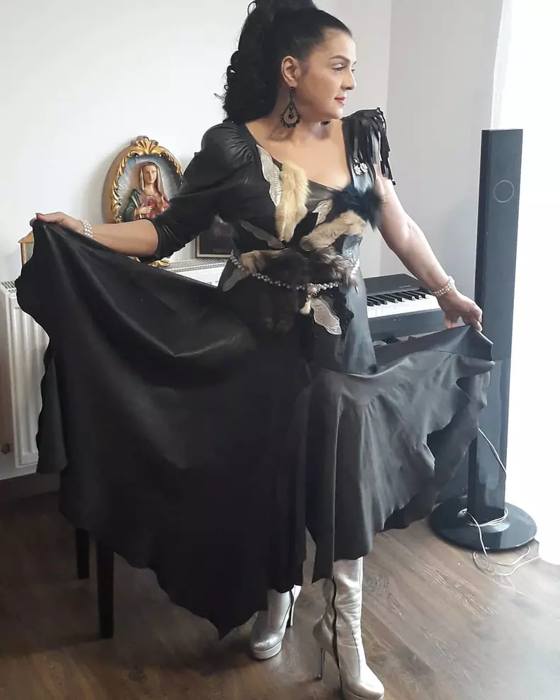 84522629_3078899682335679_5451982235152416768_o-1