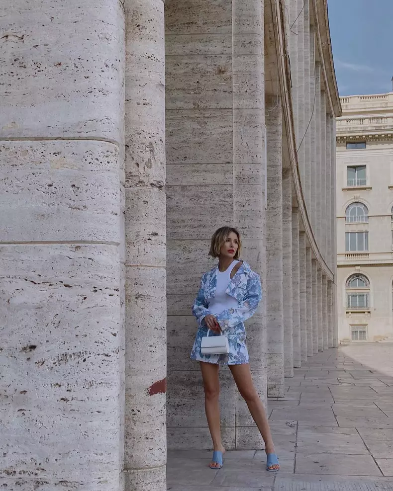 deea-codrea-insarcinata-2