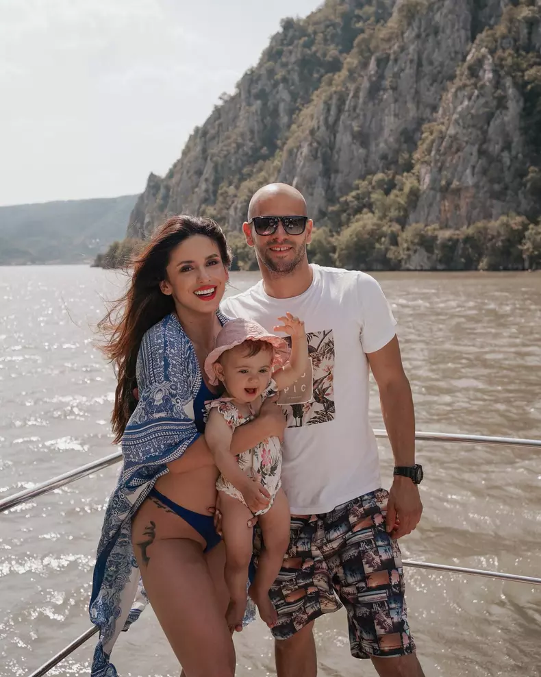 ioana-grama-si-alex-tagurean-la-un-pas-de-divort-6