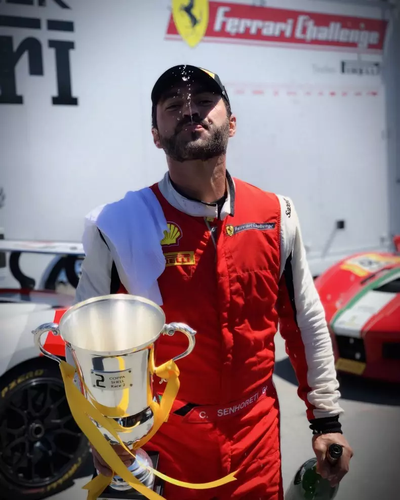 claude-senhoreti-de-la-pilot-de-curse-la-afacerist-de-succes-3