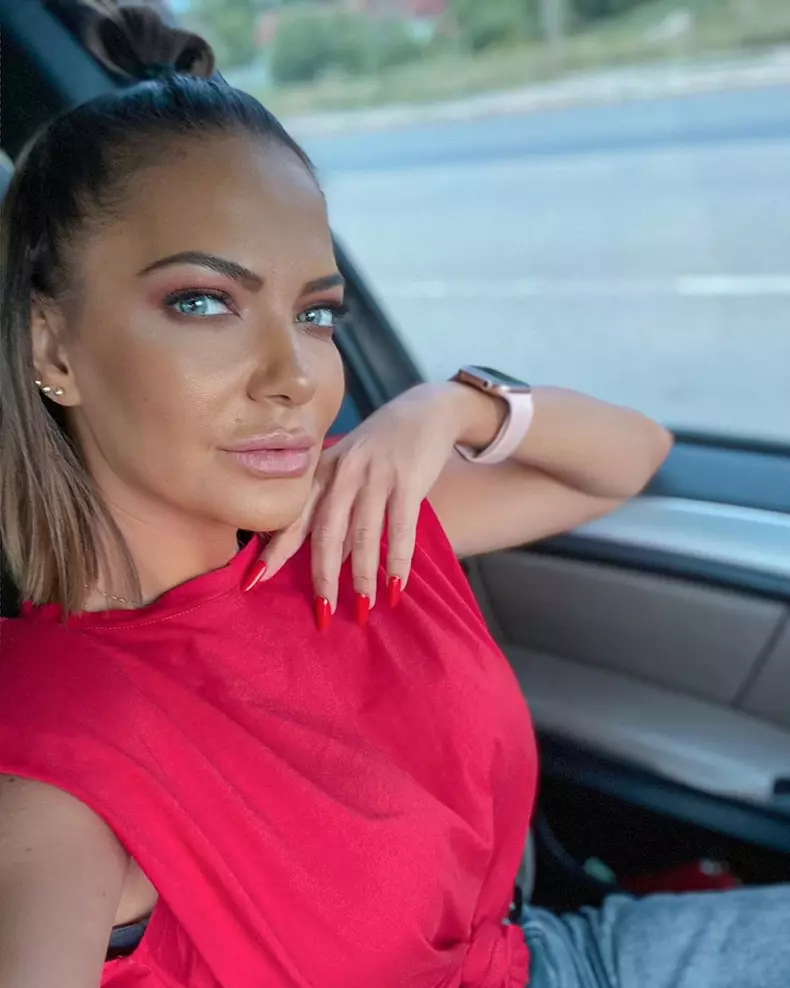 Andreea-Antonescu-2-2