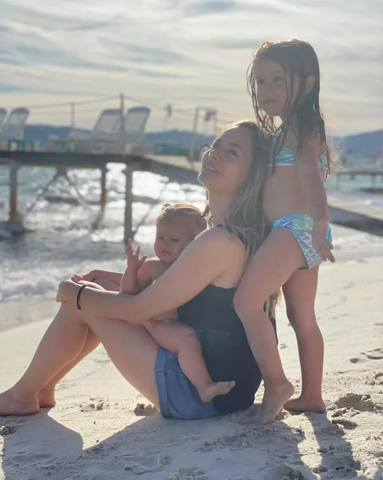 laura-cosoi-al-treilea-copil-5