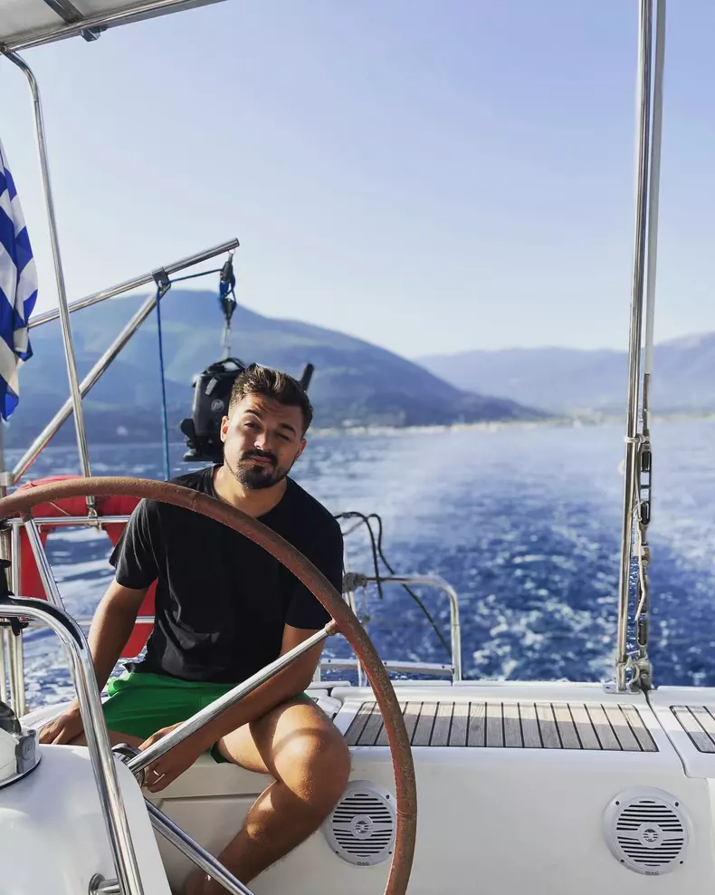 236592388_378162993673137_5064342615853714597_n