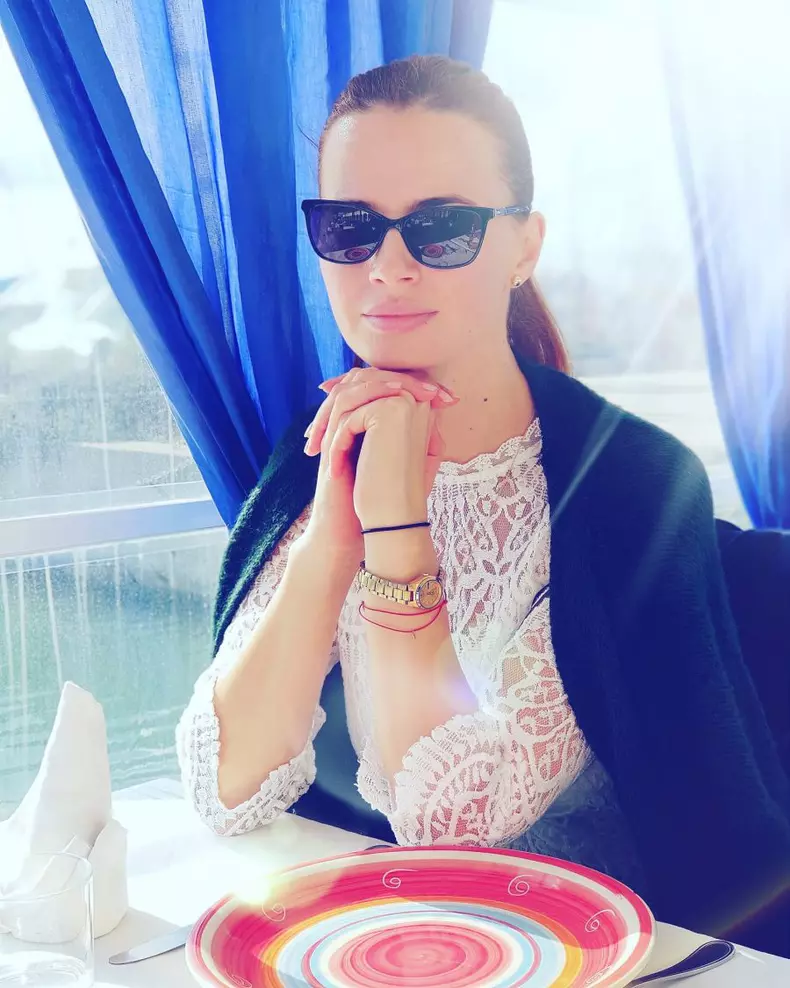 Blanche-iubita-Irinel-Columbeanu