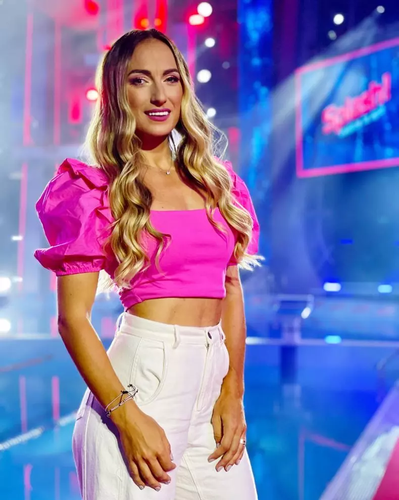 241468299_400180914794569_1705496950121295360_n