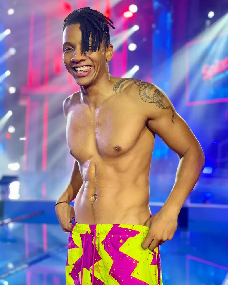 cine-este-blvckmatias-de-la-splash-vedete-la-apa7