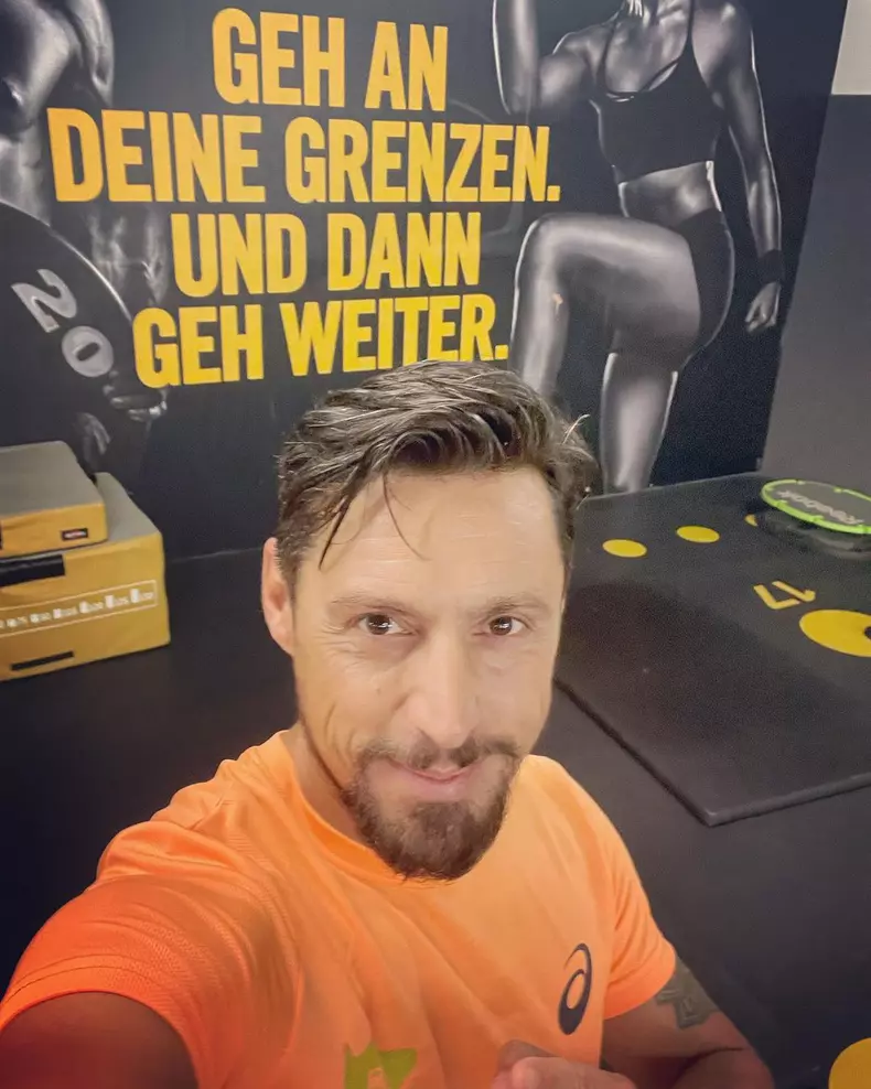 241706907_599901544725966_6377243272051917547_n