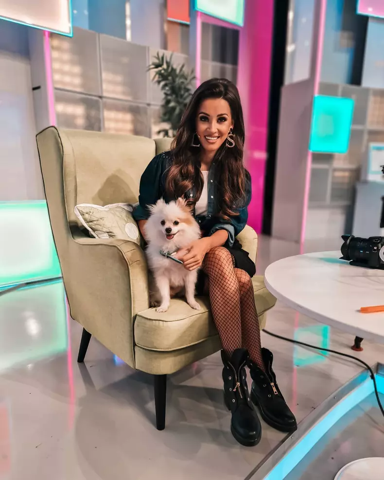 anamaria-barnoschi-4