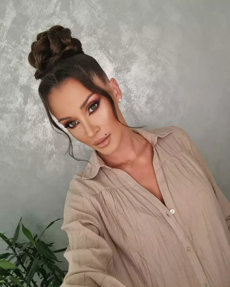 anamaria-barnoschi-9