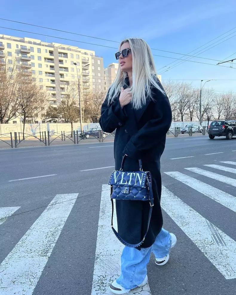 Andreea Banica artista