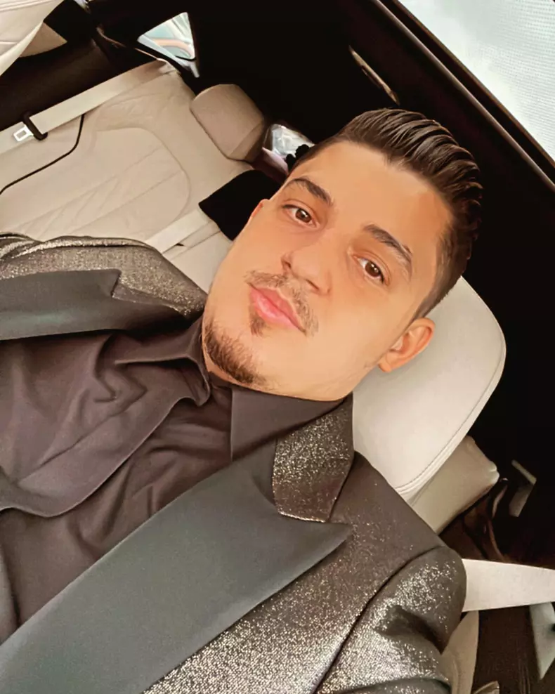 Bogdan a fost casatorit