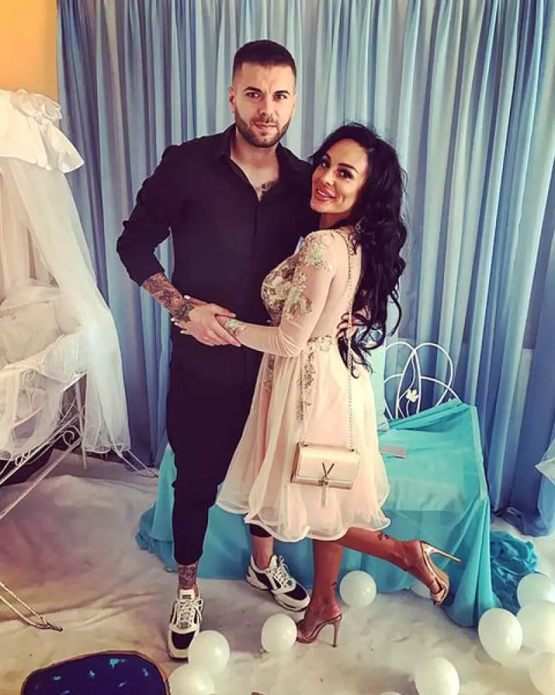 cristian-daminuta-si-iubita-lui-au-aflat-sexul-bebelusului-2fff