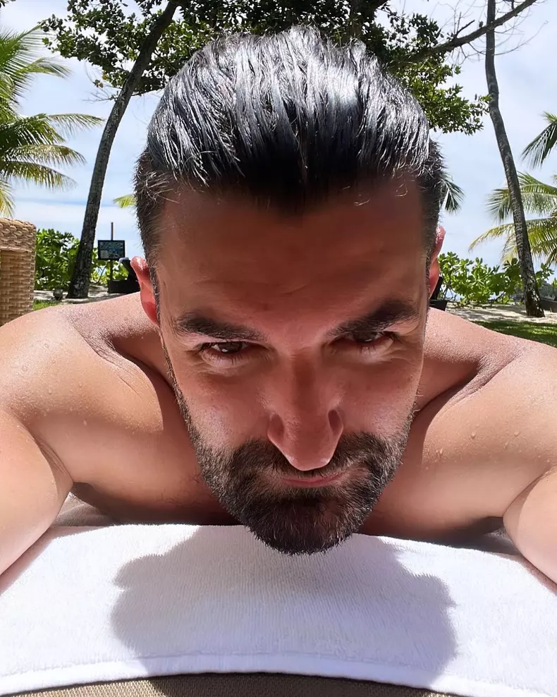 laura-cosoi-relatie-smiley-8