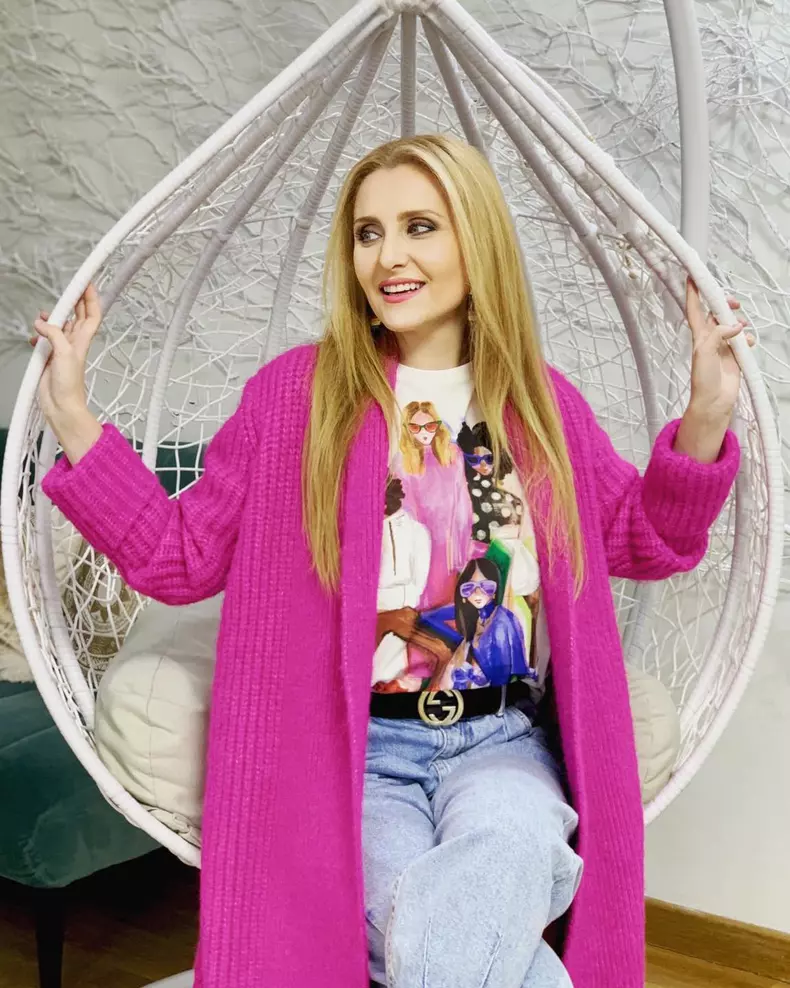 Alina Sorescu cantareata