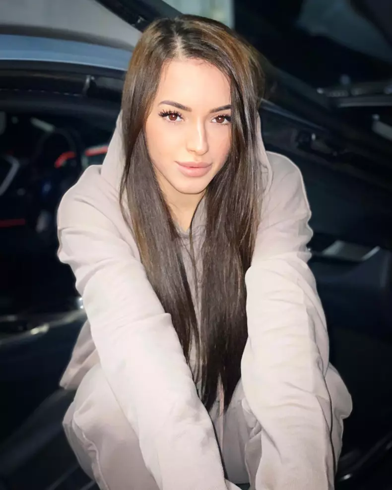 Larisa-Iordache-operata-din-nou-