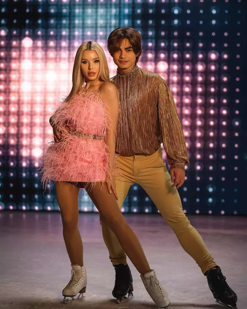 Lilian-Brinzari-de-la-Dacing-on-Ice-3