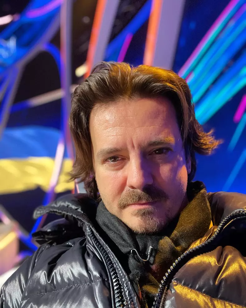 mihai-petre-scoala-de-dans-1