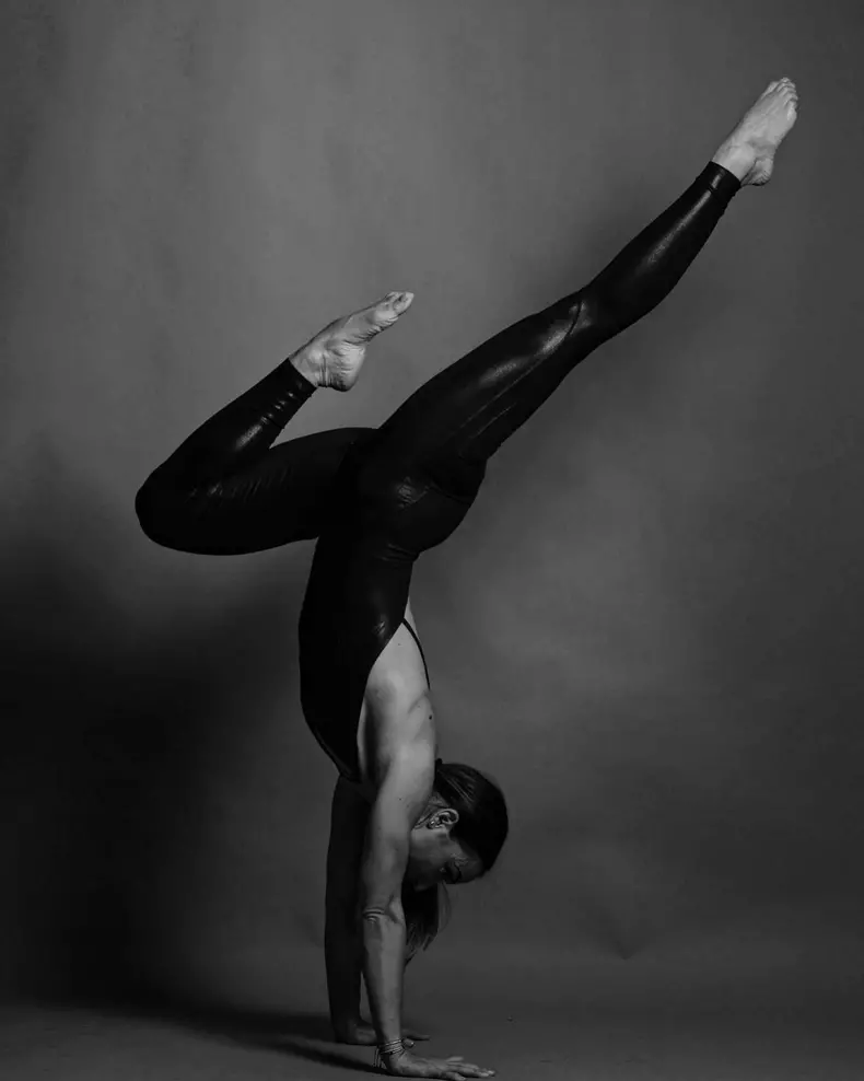 cum-si-a-cunoscut-Anca-Bucur-sotul-13