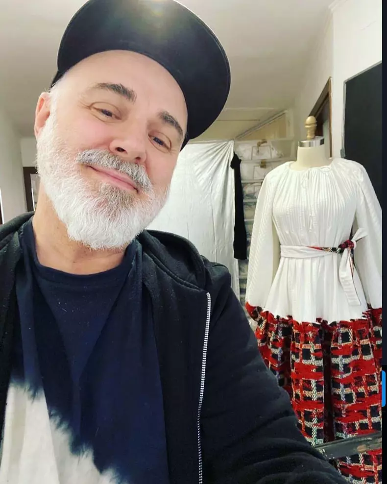 8b9e863c-50c0-4492-aa17-770d7753f1ba