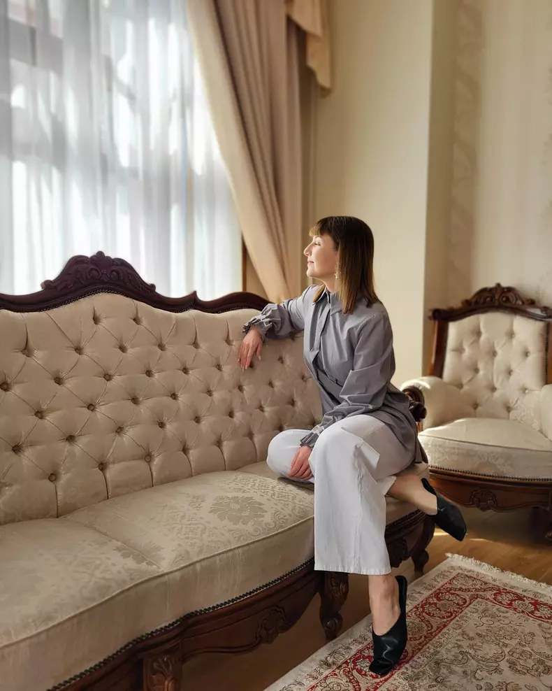 Alexandra Ungureanu tinuta