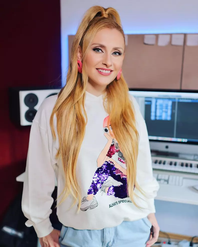 Alina Sorescu la studio